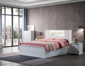 DaVinci Suite in White with Tallboy and Bedside tables.